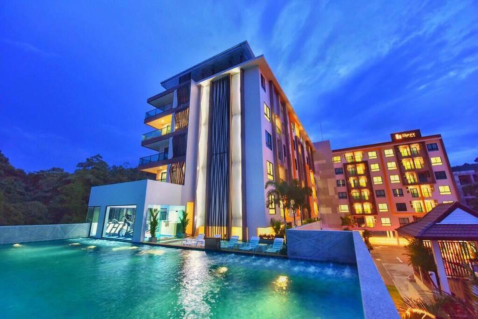 Happy Place Phuket Exterior photo